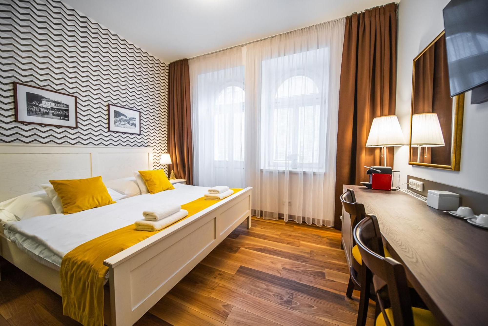 Hotel Vila Slavia Zlín Esterno foto